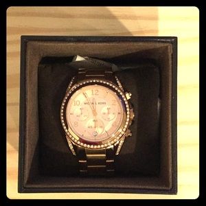 Michael Kors watch rose gold